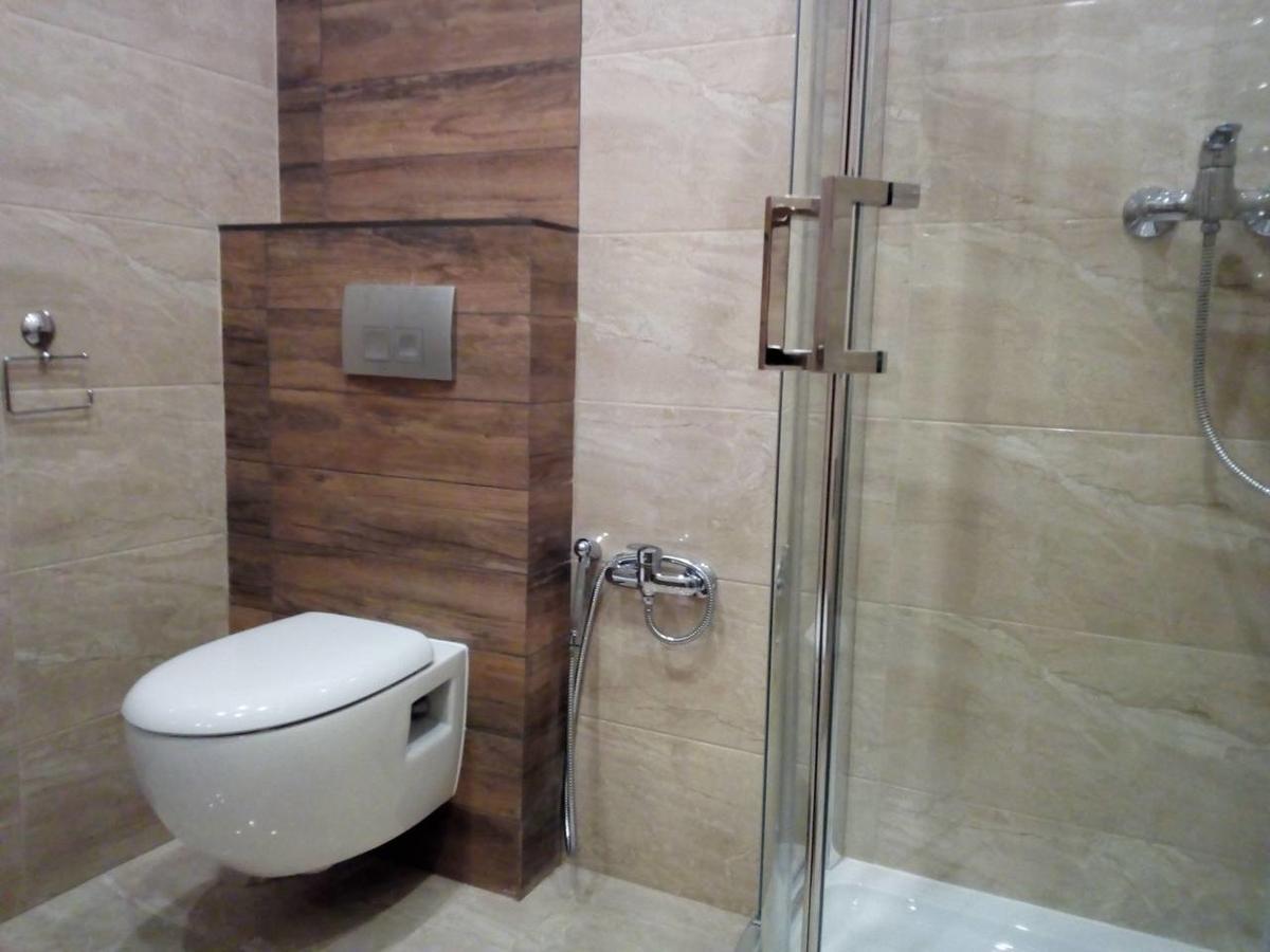 לבוב Flat In Cottage Close To The Centre Parking, Wifi, Bbq מראה חיצוני תמונה